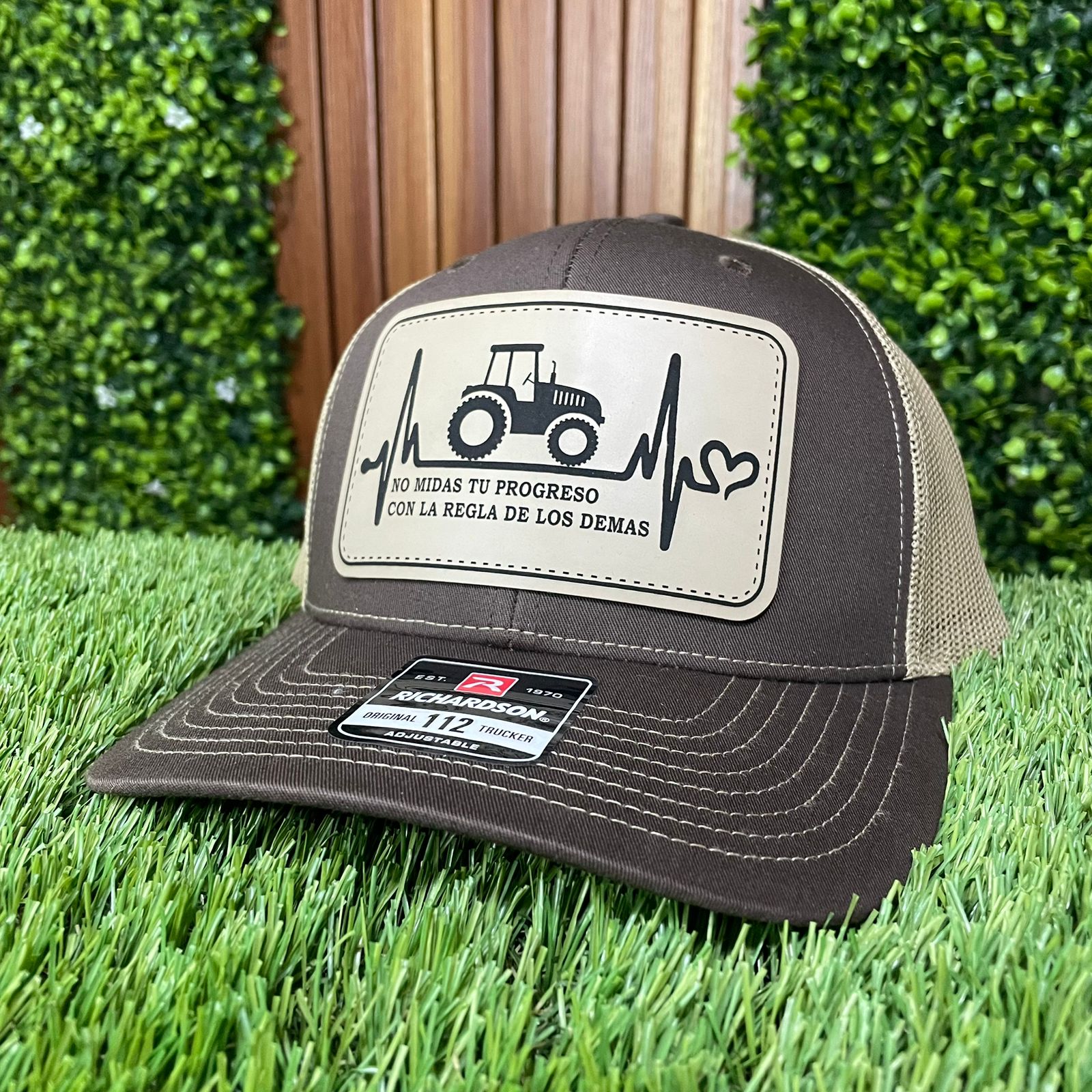 RICHARDSON BROWN KHAKI/ NO MIDAS TU PROGRESO...